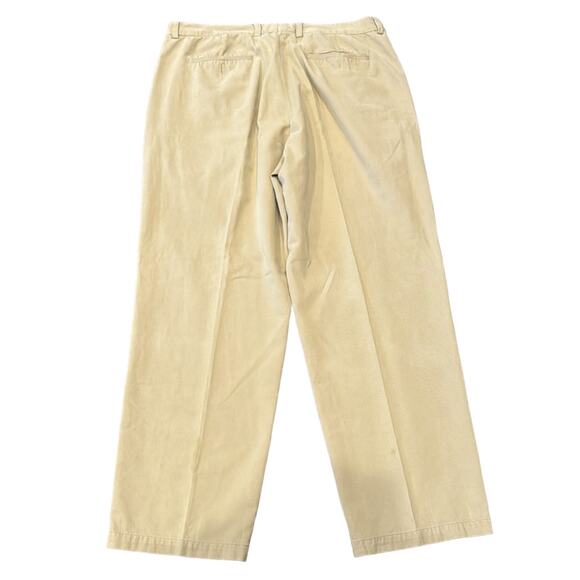 Tommy Bahama Men's TENCEL Relaxed Fit Chino Pants Stone Khaki Size 40 - Picture 2 of 8